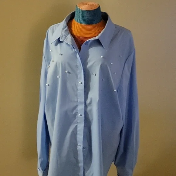 ZAC & RACHAEL Button down blouse with small pearl embellishments. Blue Size XL - Picture 1 of 4